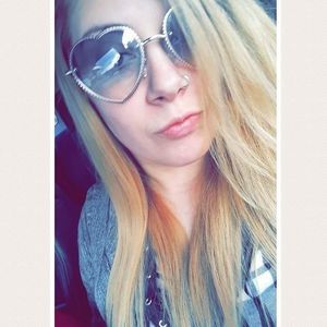 Meet your Posher, Destiny